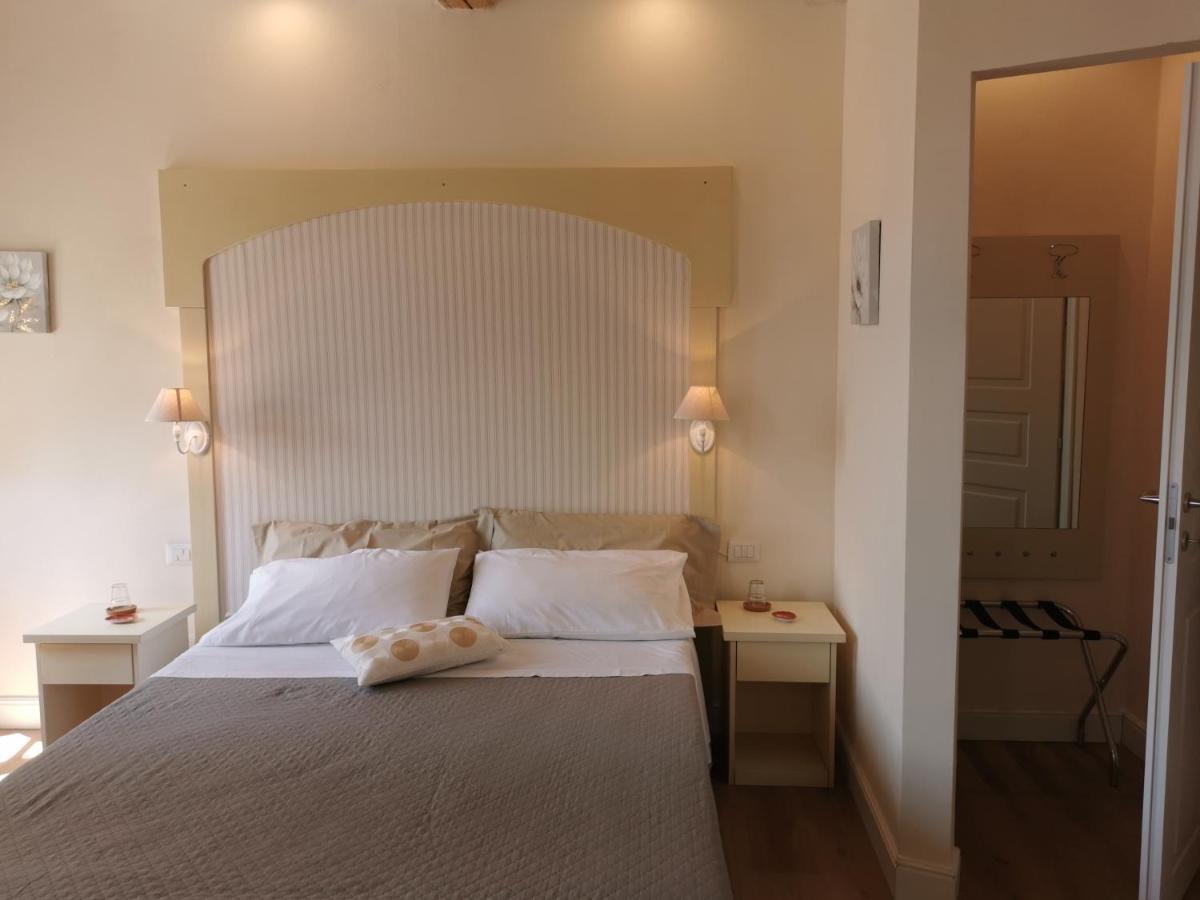 Ariediparma - Rooms&Apartments Eksteriør bilde